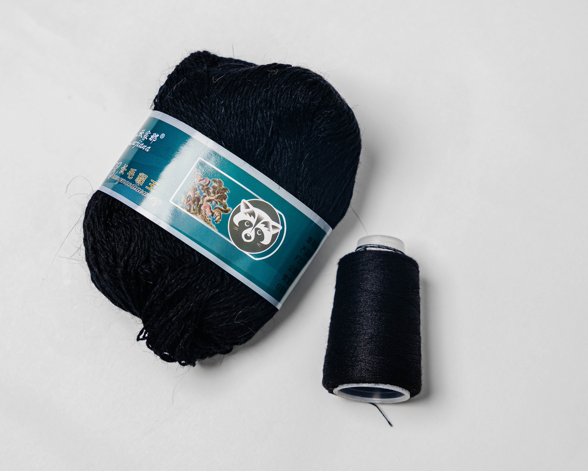 Пряжа Пух норки 811 Черный ПУХ НОРКИ 